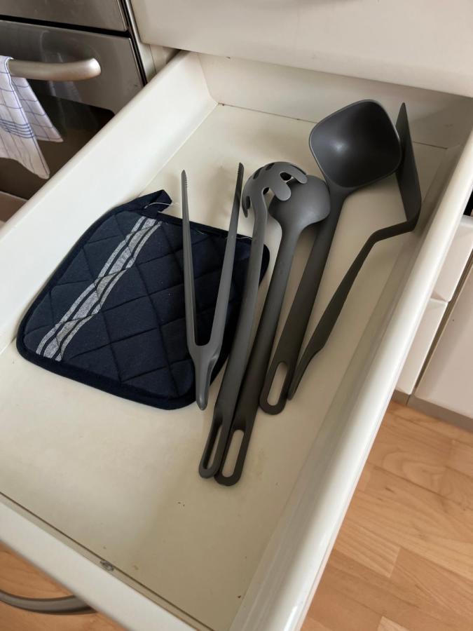 Cool Schonbrunn Apt 2Br Apartment Wien Ngoại thất bức ảnh