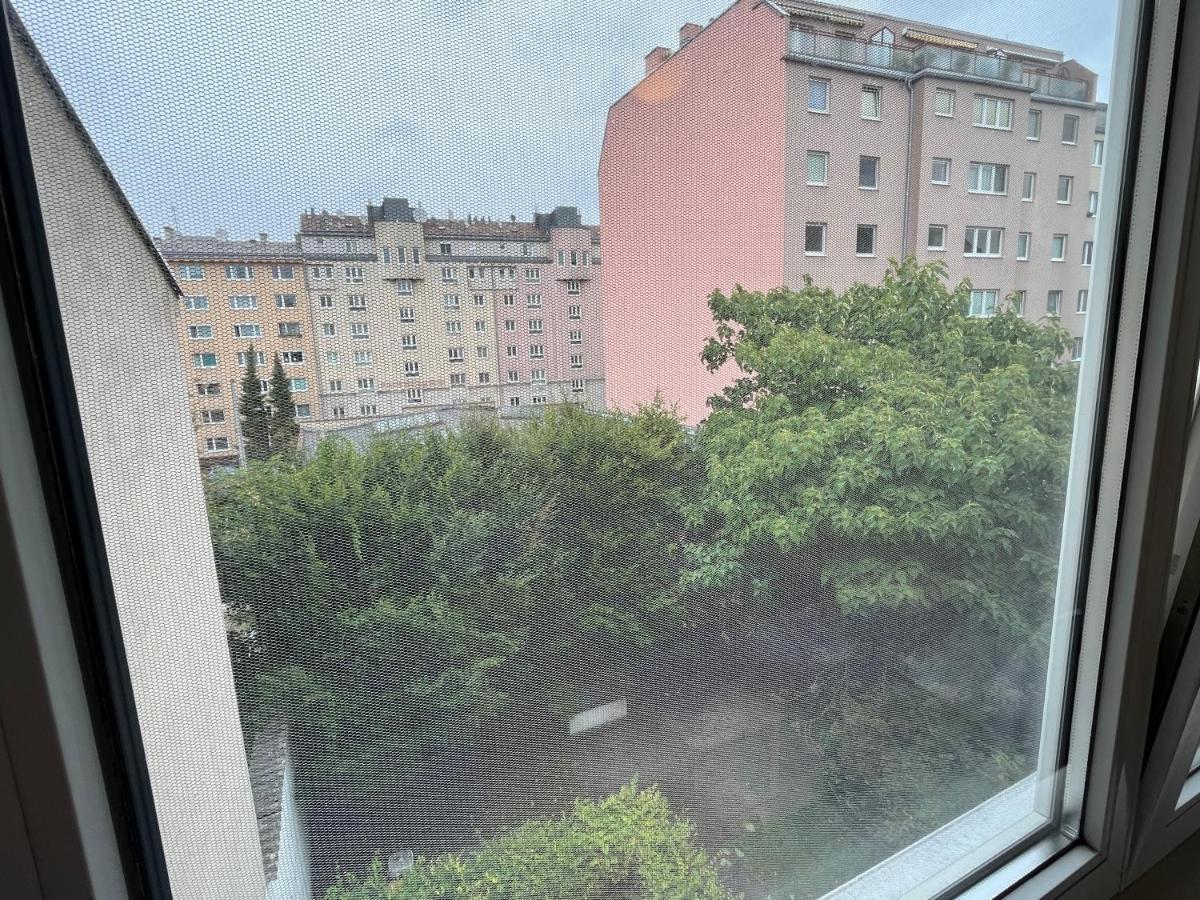Cool Schonbrunn Apt 2Br Apartment Wien Ngoại thất bức ảnh